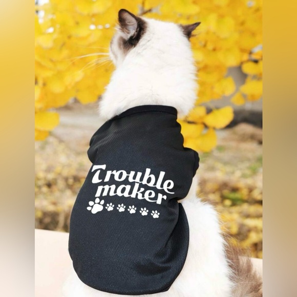 Cat or dog sleeveless, breathable vest size Large Printed on it " Trouble maker" - Picture 1 of 5